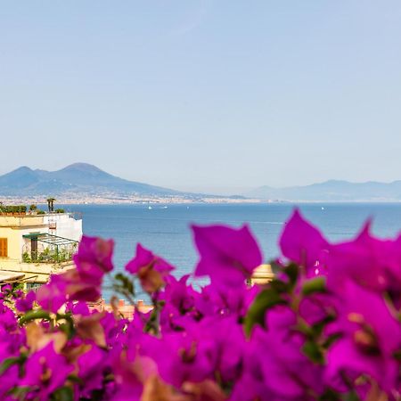Villa Dolcevita With Parking By Napoliapartments Екстер'єр фото