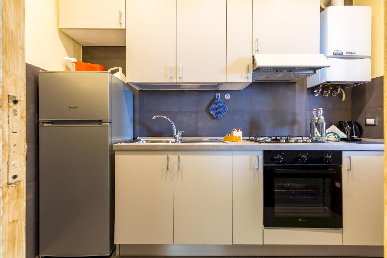 Villa Dolcevita With Parking By Napoliapartments Екстер'єр фото