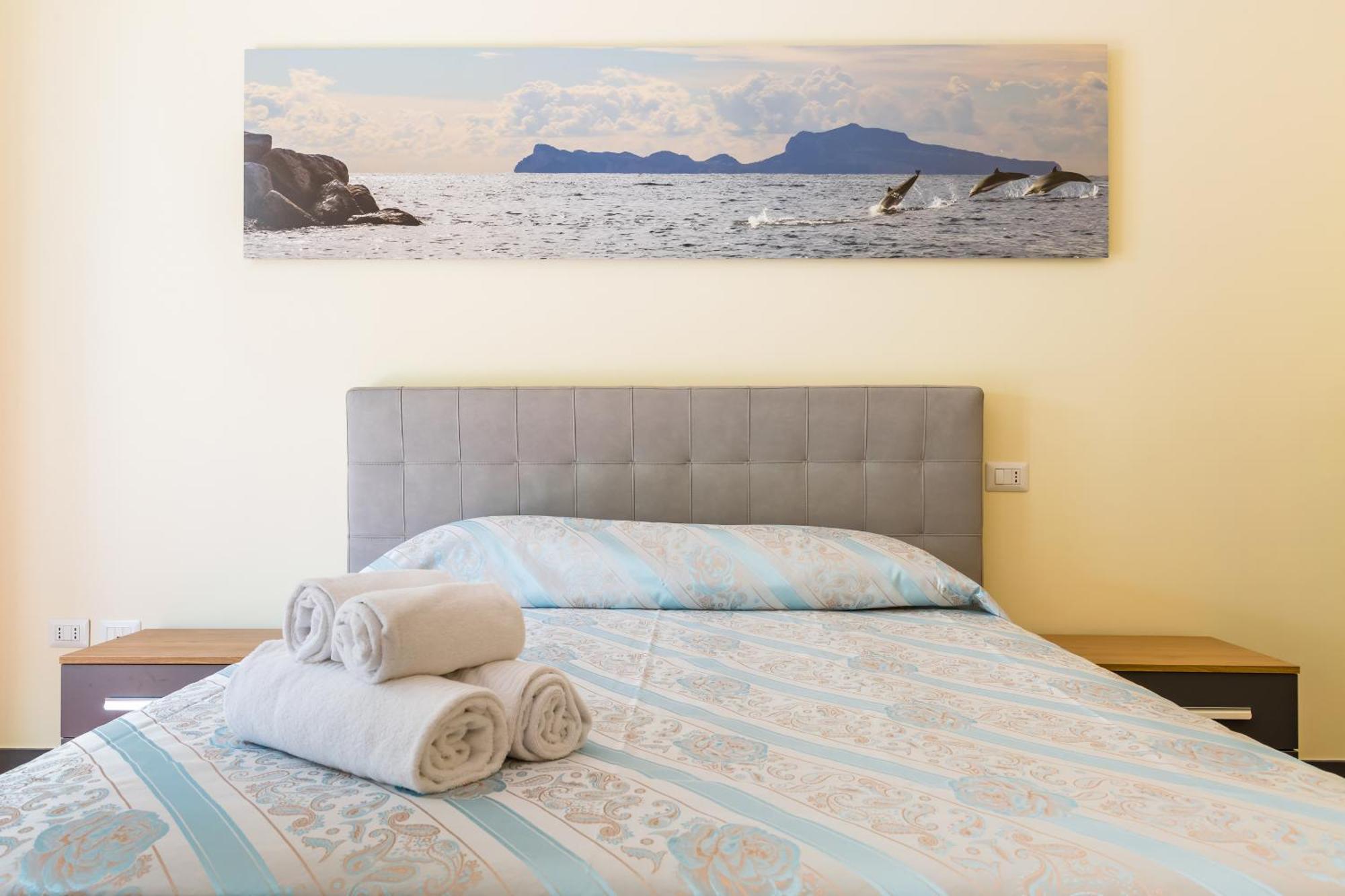 Villa Dolcevita With Parking By Napoliapartments Екстер'єр фото
